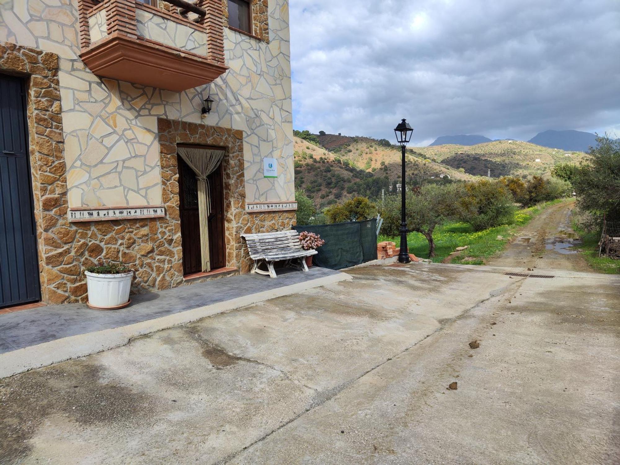 טולוקס Casa Rural Sierra De Las Nieves 2 מראה חיצוני תמונה